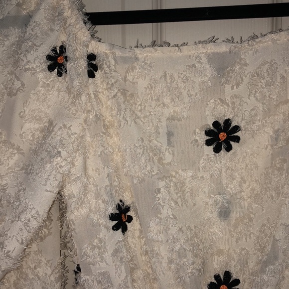 Woman’s S Dress - Picture 6 of 6